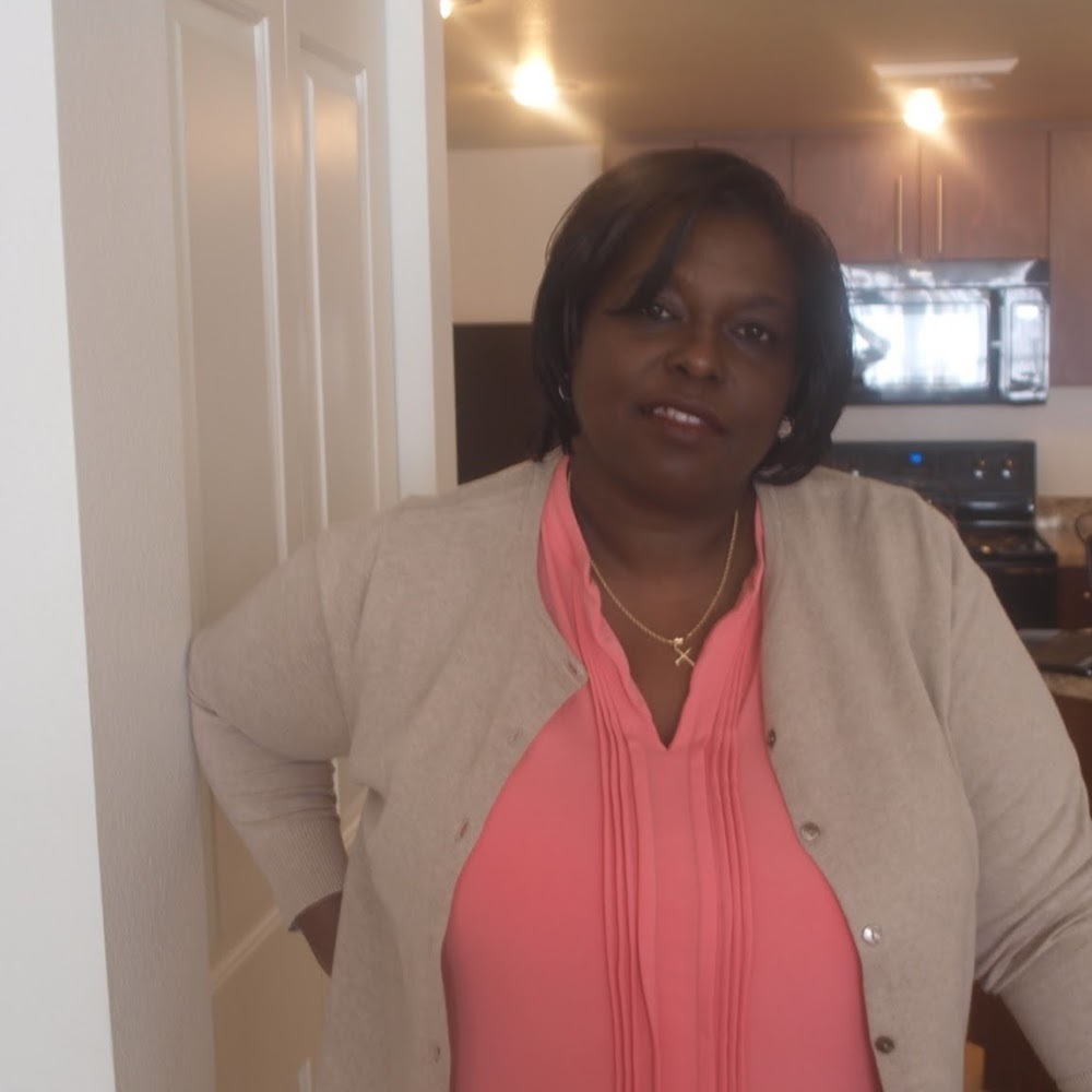 Meet your Posher, Victoria